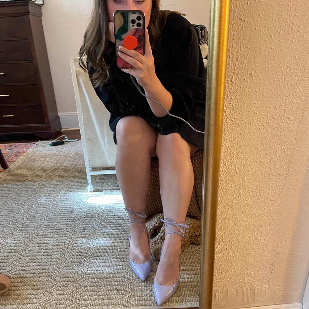 SOLD ‼️ Steve Madden Light Purple Volly Pumps!